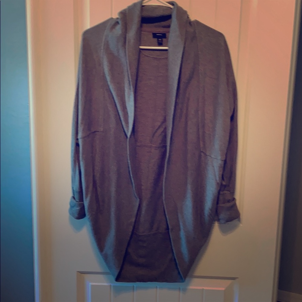 Women’s pullover sweater
